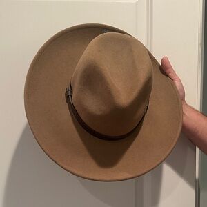 NWT Banana Republic Factory Men’a Tan Fedora Hat